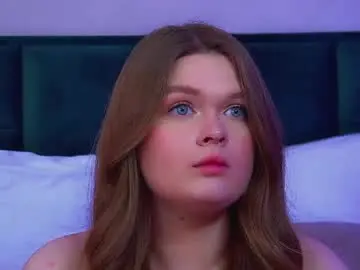 Chaturbate Live Sex Cam of crystallyons