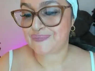 Chaturbate Adult Video Chat of gia_nahomi