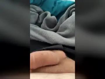 Chaturbate Live Sex Cam of gigel68282