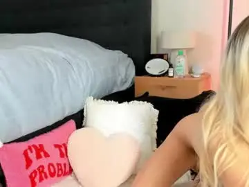 Chaturbate Best live sex cam show of mazekyn