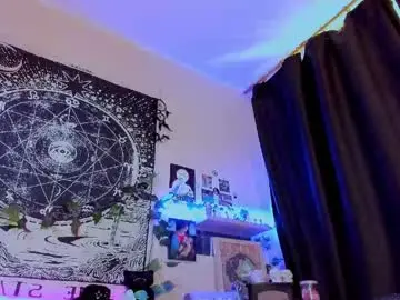 Chaturbate Free Porn Cam of fearlessdiva_x