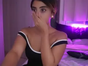 Chaturbate Live Sex of ally_summer