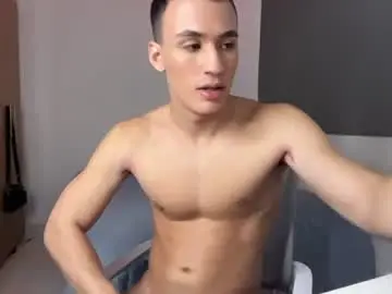 Chaturbate Adult Webcam of leo_delveyy