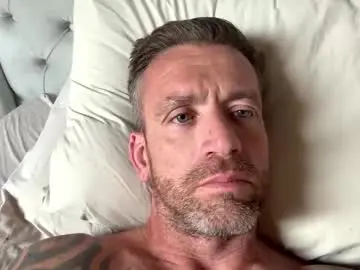 Chaturbate Live Sex Cam of youwantus69