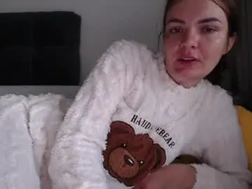 Chaturbate Adult Video Chat of _hidden_frommymoom_