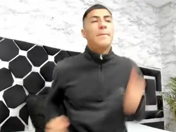 Chaturbate Live Porn of mr_porn_9