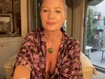 Chaturbate Watch Live Sex Cams of gl1tter_barbie