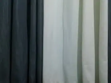 Chaturbate Live Sex Cam of pinkish_shine