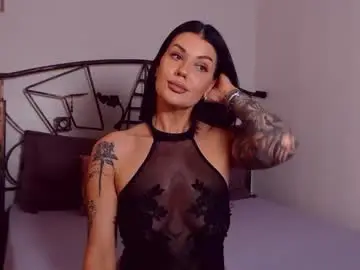 Chaturbate Nude Webcam of yvonneeverlee