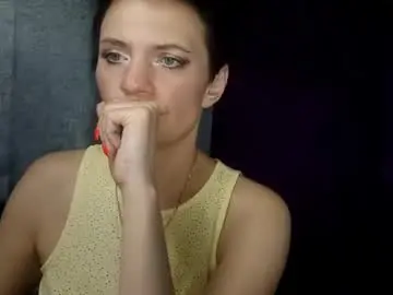 Chaturbate Free Live Porn of hotmamaqueen234