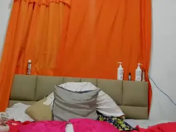 Chaturbate Nude Webcam of lilybaudyn_