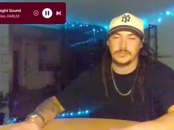 Chaturbate Adult Video Chat of alexx1169