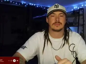 Chaturbate Sex Cam of alexx1169
