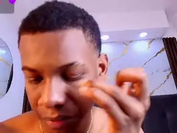 Chaturbate Private Sex Chat of adrian_stonee