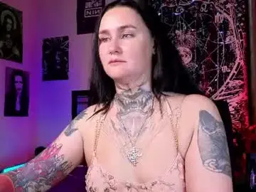 Chaturbate Adult Webcams of emmybrightj_