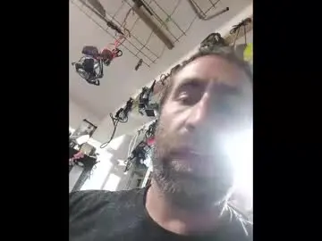 Chaturbate Free Live Porn of xploringus1