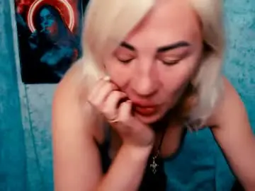 Chaturbate Sex Cam of alinafrey_