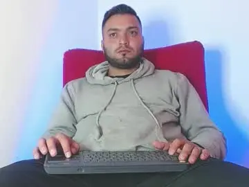 Chaturbate Sex Cam of robert_leroy