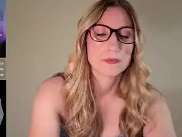 Chaturbate Live Sex Cam of wynfreya