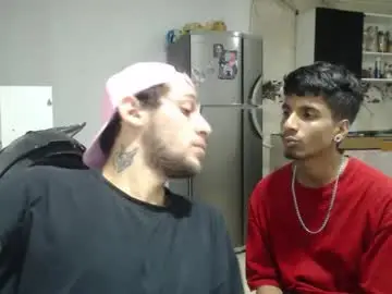 Chaturbate Live Sex Cam of khevinlopezonig