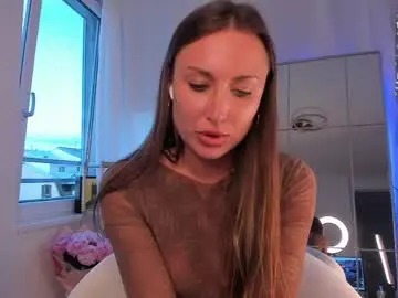 Chaturbate Live Sex Cam of foxe_sailey