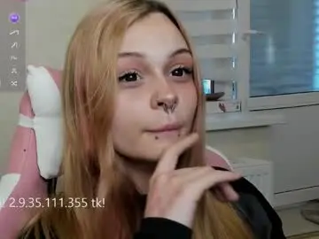 Chaturbate Adult Webcam of melonipinkbb