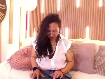 Chaturbate Nude Webcam of velvet_curly