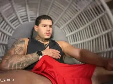 Chaturbate Sex Cam of yamp_bigcock