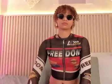 Chaturbate Adult Webcams of daiana_curly