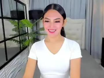 Chaturbate Live Sex Cam of phenomenal_ivy