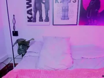 Chaturbate Watch Live Sex Cams of emmycastillo