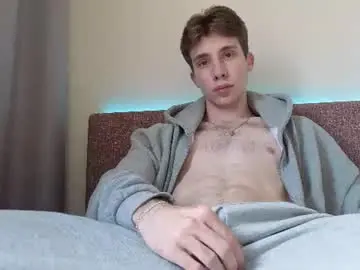 Chaturbate Best live sex cam show of cute_brian