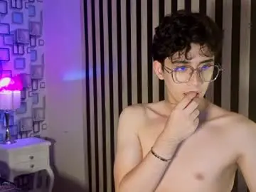 Chaturbate Live Sex Cam of mikevoss_