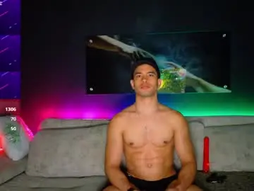 Chaturbate Best live sex cam show of maisonbastian