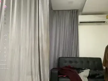 Chaturbate Sex Cam of kirstenponzo