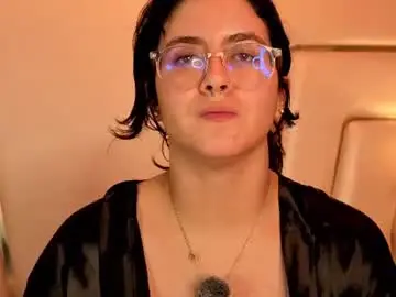 Chaturbate Best live sex cam show of lillianderson