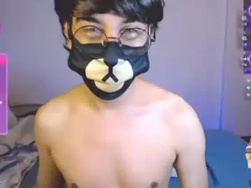 Chaturbate Live Sex Cam of yuniorb