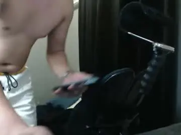 Chaturbate Nude Webcam of hottie_kyle69