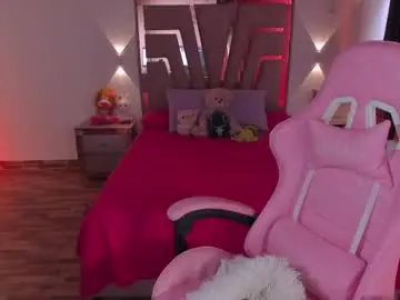 Chaturbate Nude Webcam of lunna_roosee