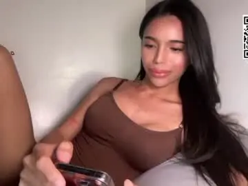 Chaturbate Live Sex Cam of babysabrinaxx