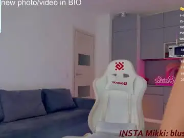 Chaturbate Adult Video Chat of blush_mikki