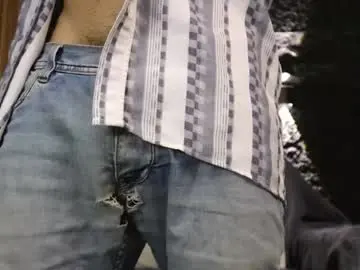 Chaturbate Free Live Porn of leo_diaz01