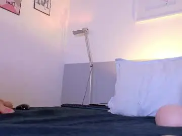 Chaturbate Live Sex Cam of cutepetitee