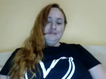 Chaturbate Nude Webcam of zara_red
