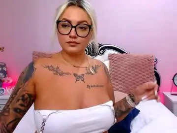 Chaturbate Free Porn Cam of foxyclarisee