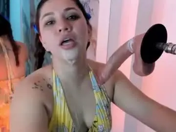 Chaturbate Live Porn of hade_cute2