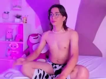 Chaturbate Live Sex Cam of keita_moon