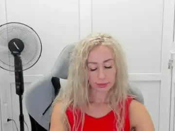 Chaturbate Watch Live Sex Cams of marilyndreamm