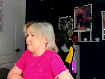 Chaturbate Free Live Porn of mia_ferd