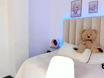 Chaturbate Free Live Porn of camile_row